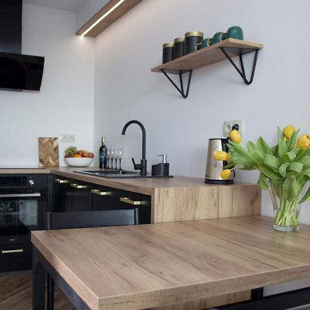Spring 57 By Housine Apartment Zator Luaran gambar