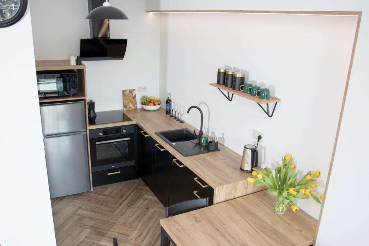Spring 57 By Housine Apartment Zator Luaran gambar